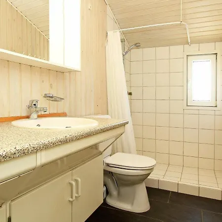 Дом отдыха Modern Holiday In Fan With Private Whirlpool
